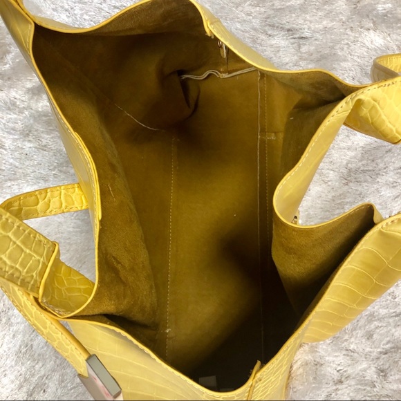 NWT Mario Valentino di Valentino Spa Bag Set - Picture 3 of 8